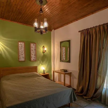 Alexandra Guest house Eptalofos